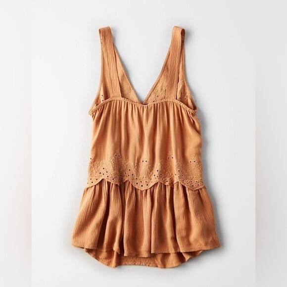 American Eagle Outfitters AEO Women's BOHO Eyelet Lace V Neck Top NWT Size S - Picture 3 of 6